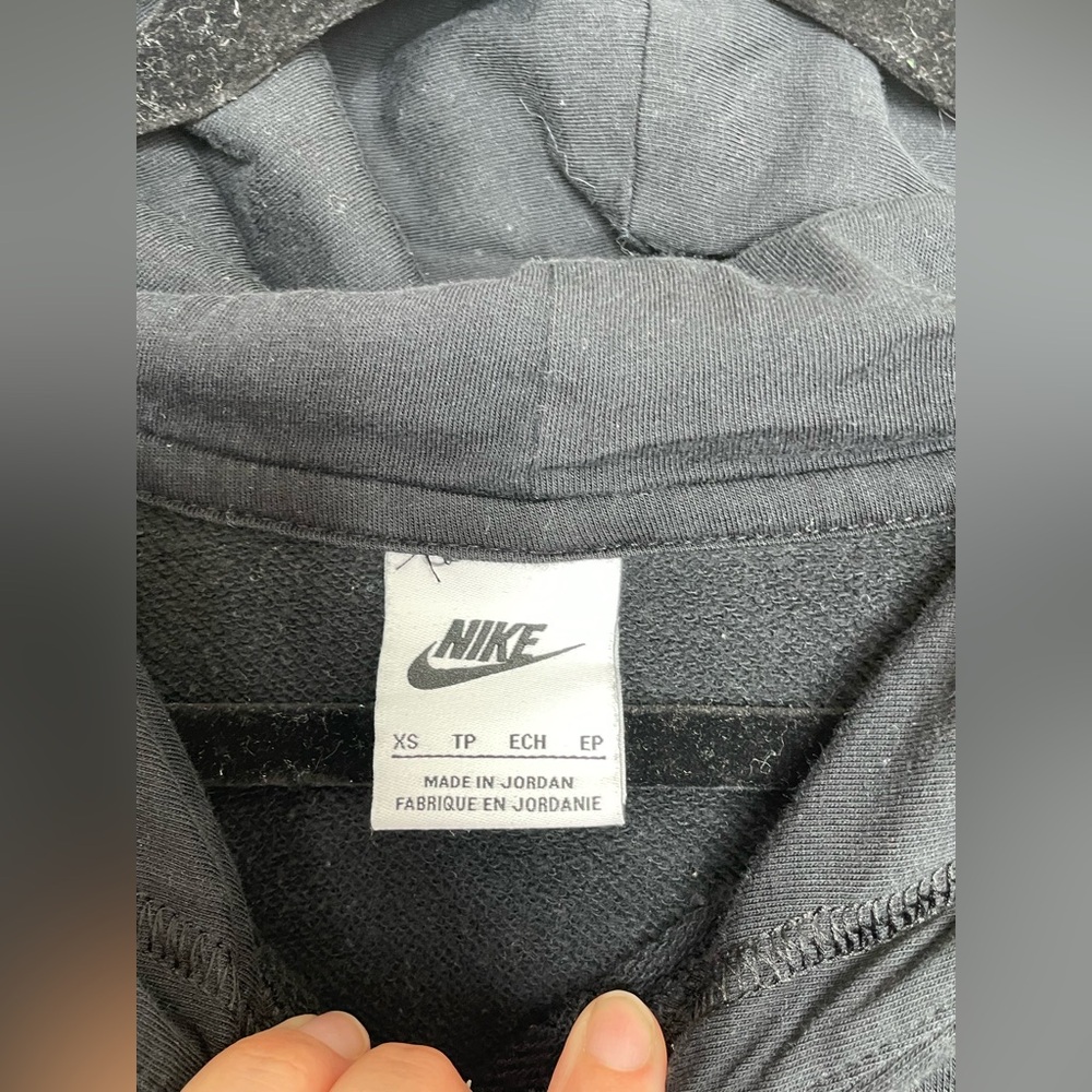Nike Black Oversized Hoodie XS | Bold Arch Logo Pullover | Streetwear Essential - Picture 6 of 11